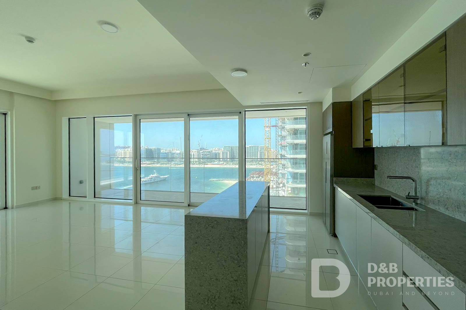 2 BDR | Full Palm View | Exclusive Beach Access