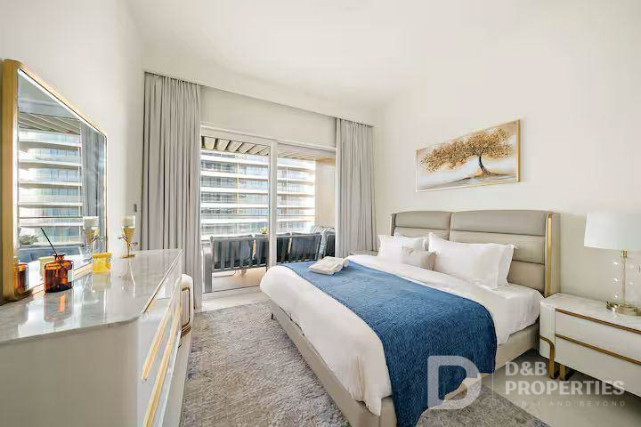 Luxurious 2 Bedroom | Sea View | Fully Furnished