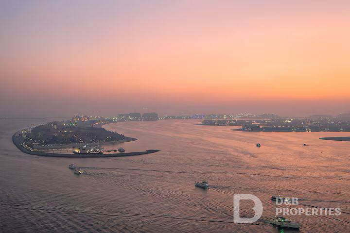 Luxurious 2 Bedroom | Sea View | Fully Furnished