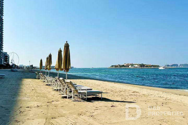 Luxurious 2 Bedroom | Sea View | Fully Furnished