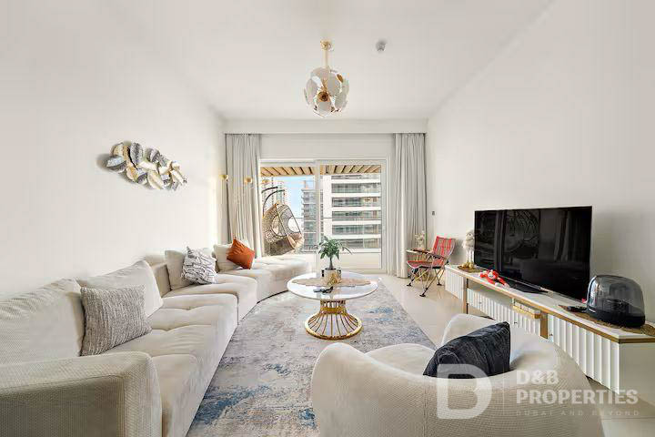 Luxurious 2 Bedroom | Sea View | Fully Furnished