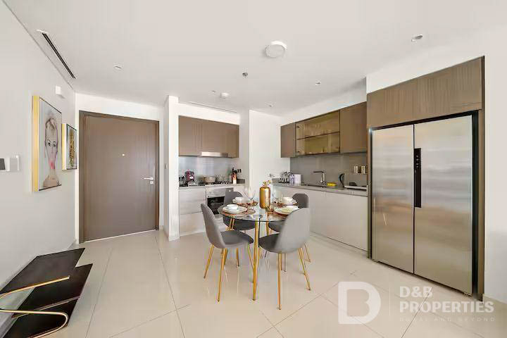 Luxurious 2 Bedroom | Sea View | Fully Furnished