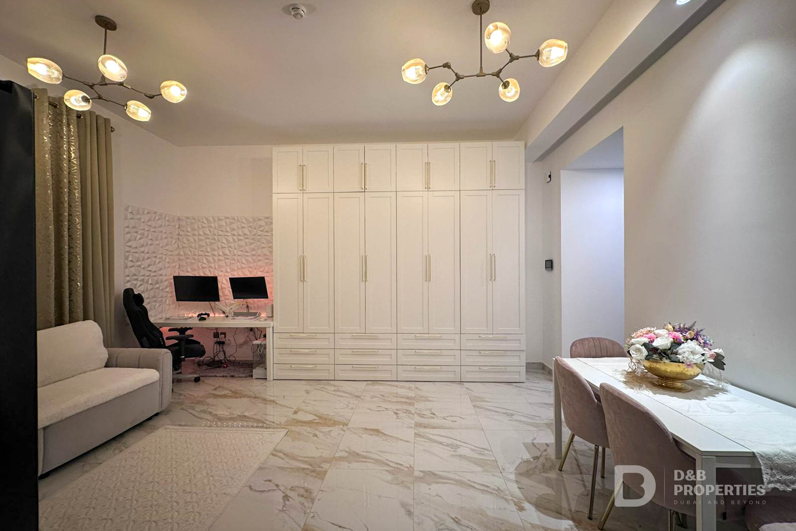 Upgraded | Fully Furnished | High Floor