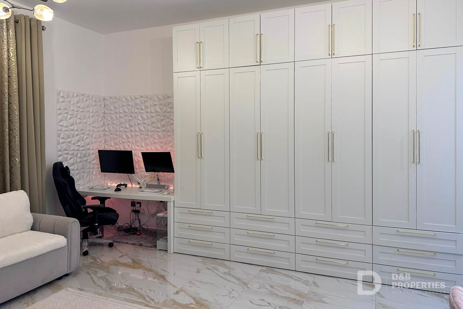 Upgraded | Fully Furnished | High Floor