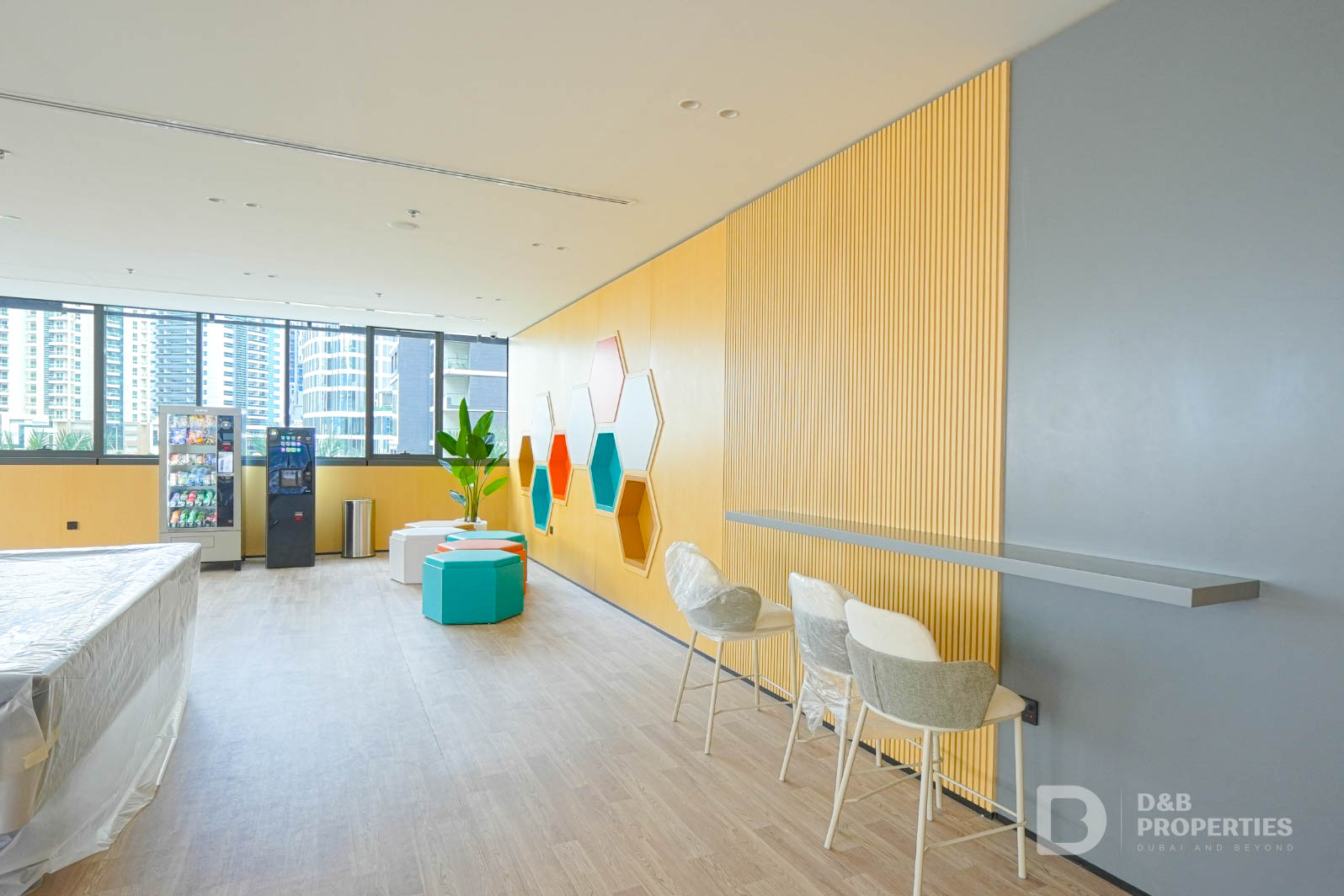 BRAND NEW | FURNISHED | LOWER FLOOR
