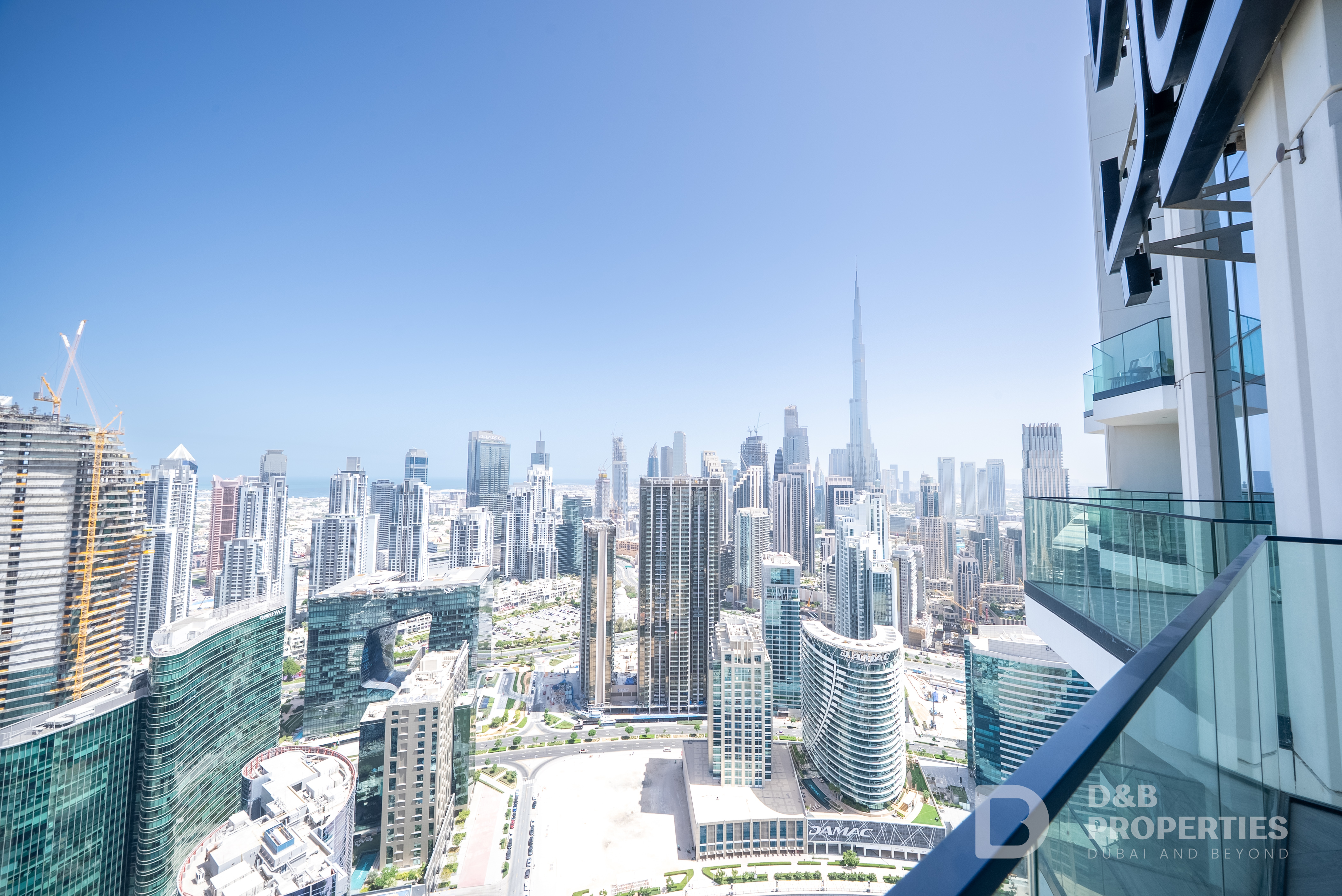 BURJ KHALIFA VIEW | UPGRADED | TOP FLOOR