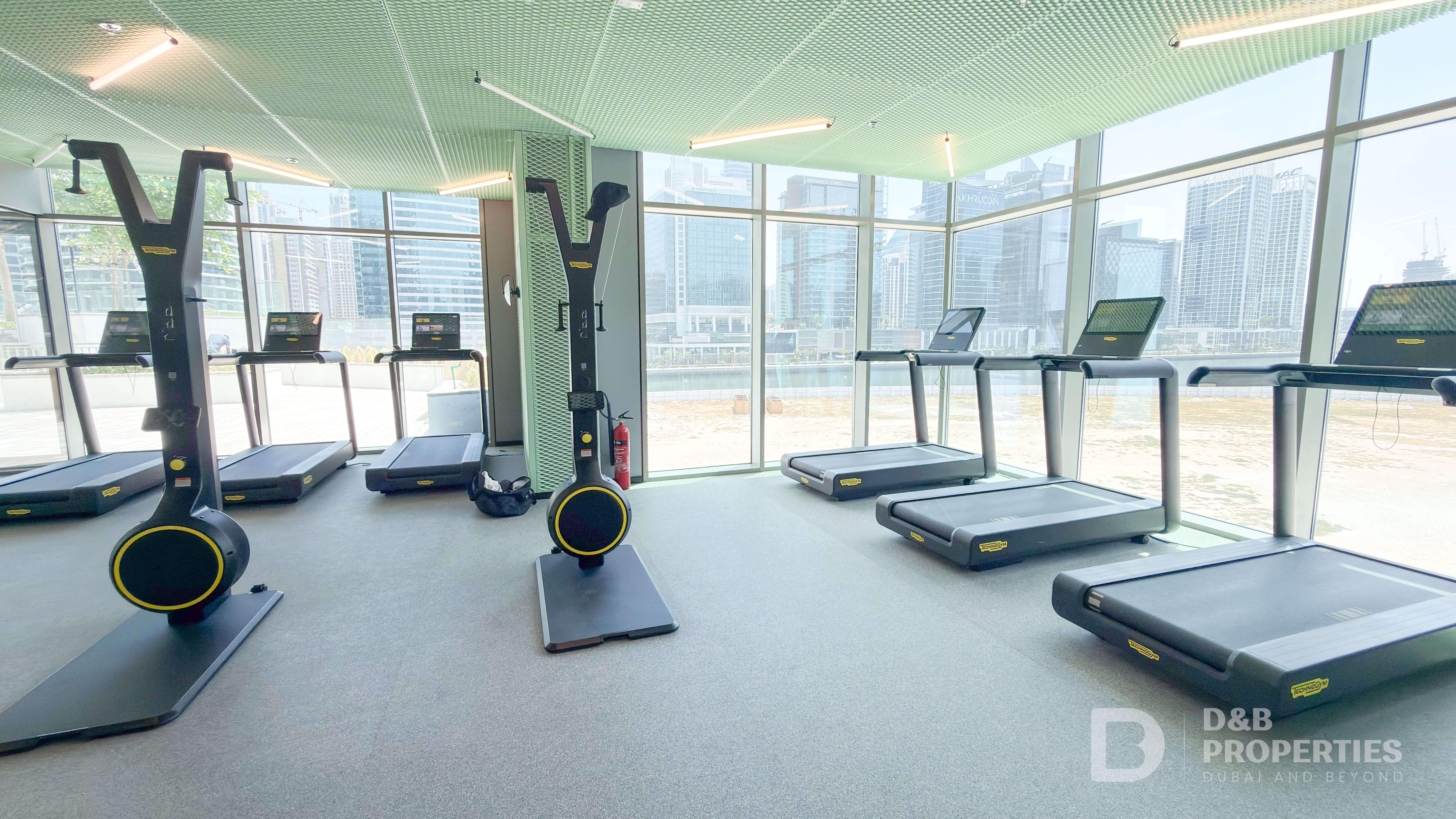BURJ KHALIFA VIEW | UPGRADED | TOP FLOOR
