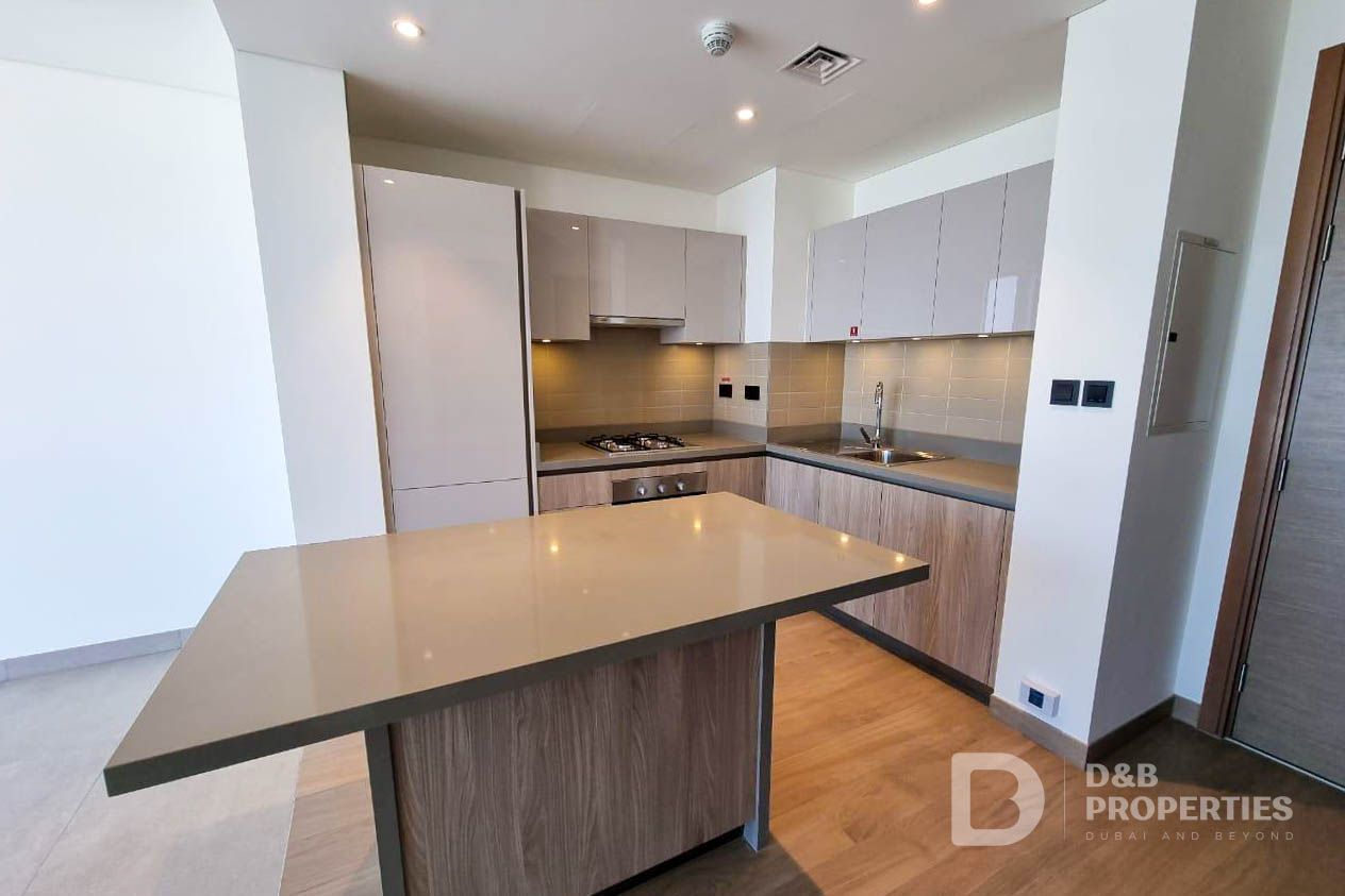 Open View | Mid Floor | Prime Quality