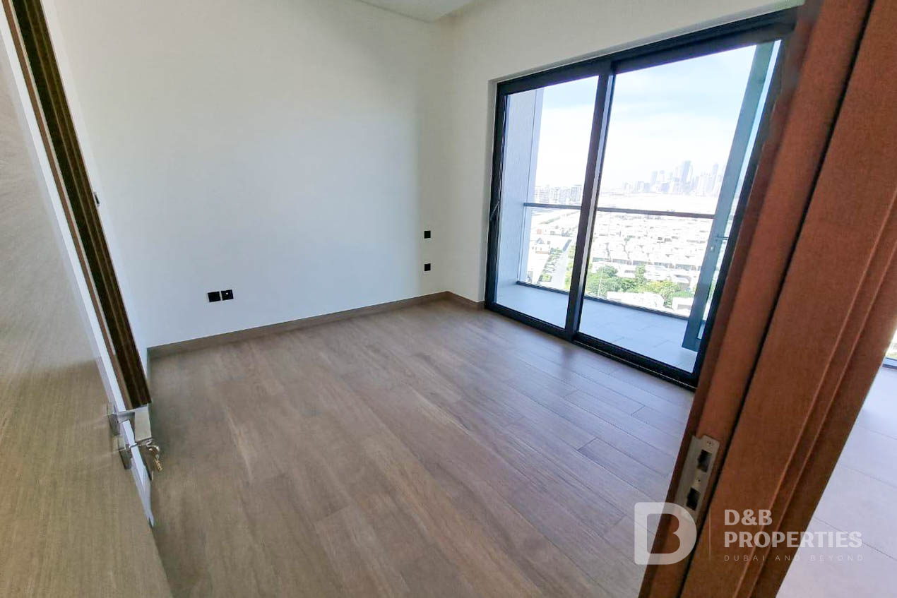 Open View | Mid Floor | Prime Quality