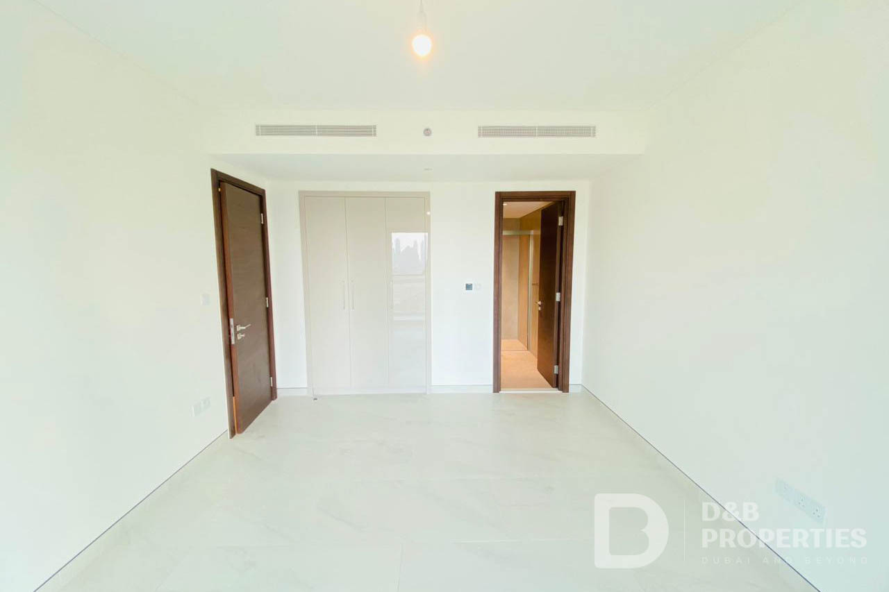 Burj and Creek View | High Quality Finishing