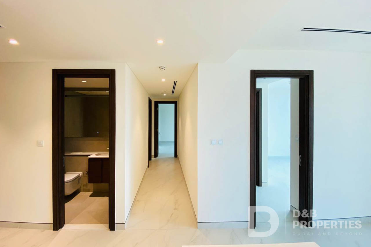 Burj and Creek View | High Quality Finishing