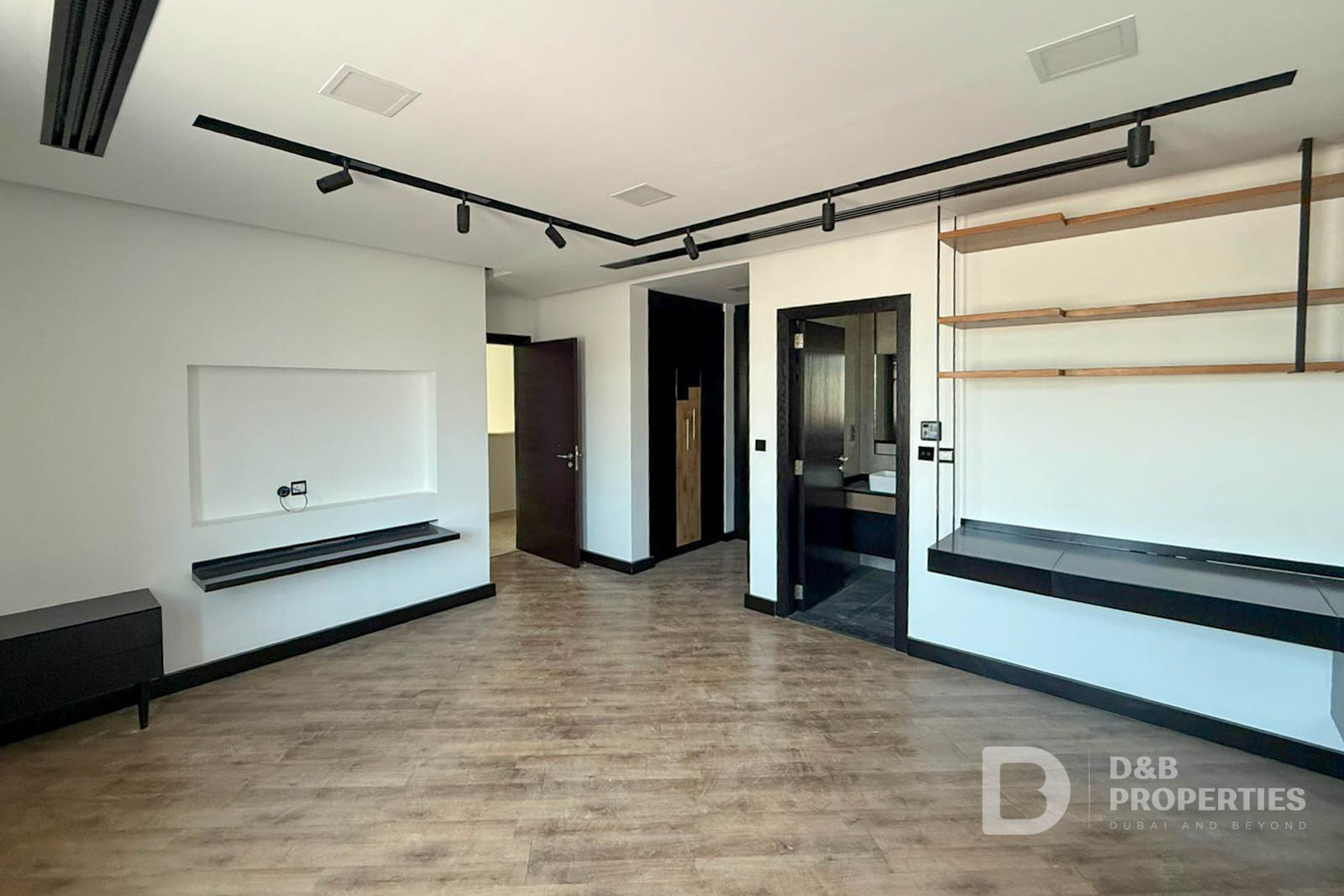 Private Pool | Sauna | Spacious Layout