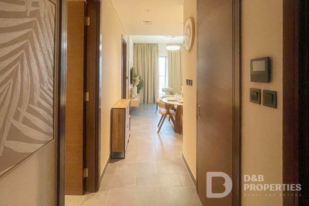 High Floor | Modern Design | Maid Room