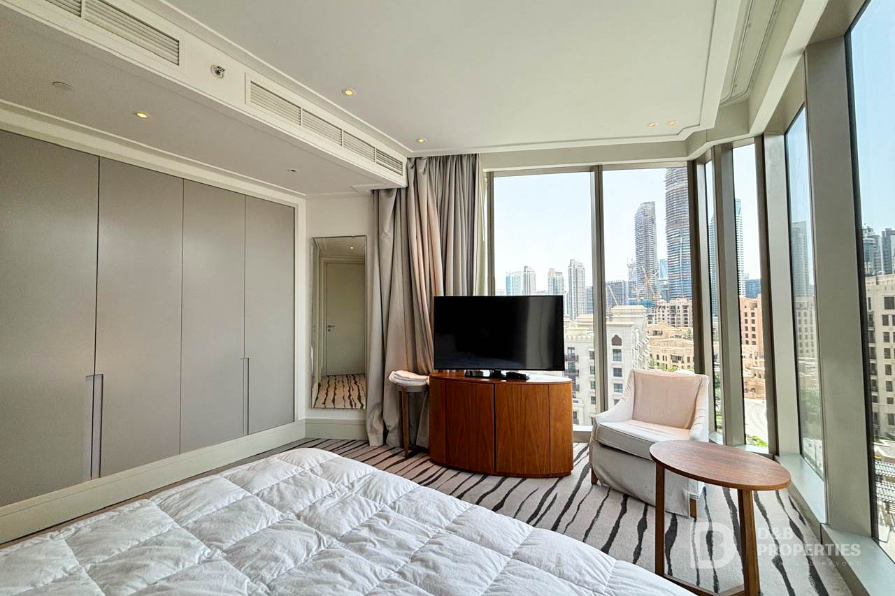 BURJ KHALIFA VIEW | STUDY ROOM | VACANT