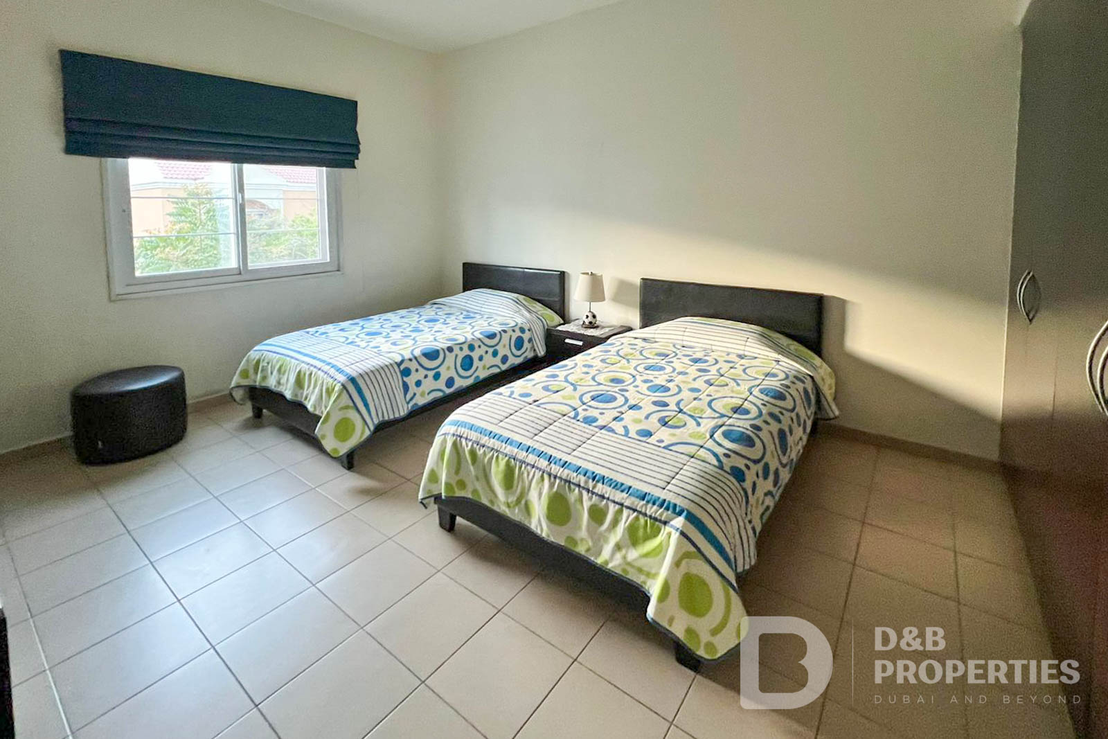 3 Bedroom Corner Villa | Vacant | Private Garden