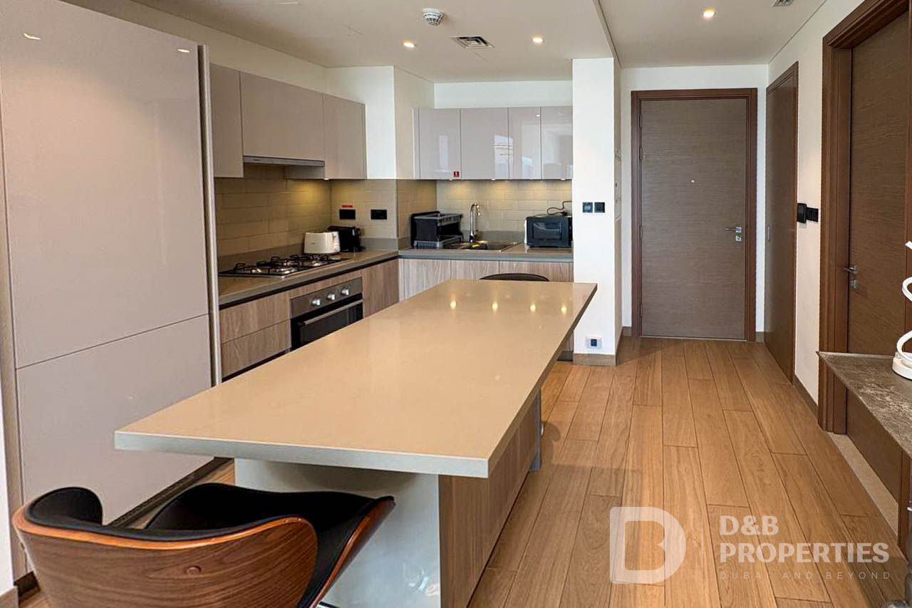 Low Floor | Unfurnished | Luxurious Amenities