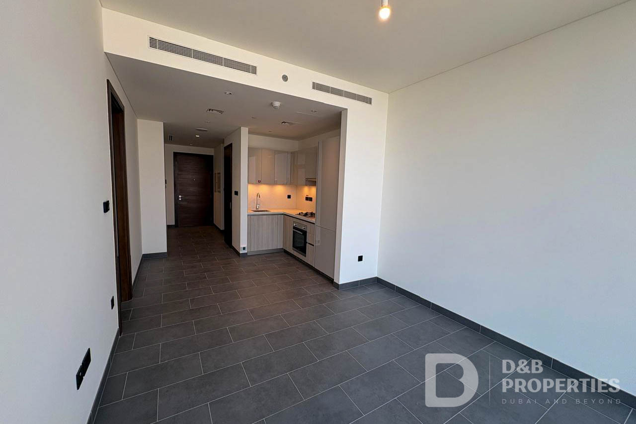 Pool View | Well Maintained | Open Kitchen