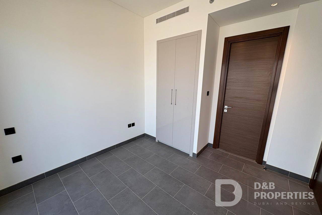 Pool View | Well Maintained | Open Kitchen