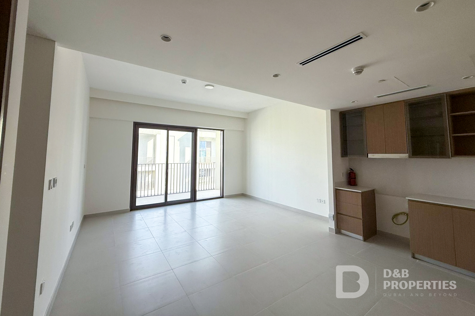 Brand New | Bright and Spacious | Beach Access