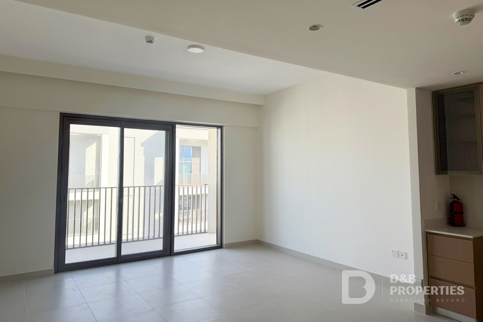 Brand New | Bright and Spacious | Beach Access
