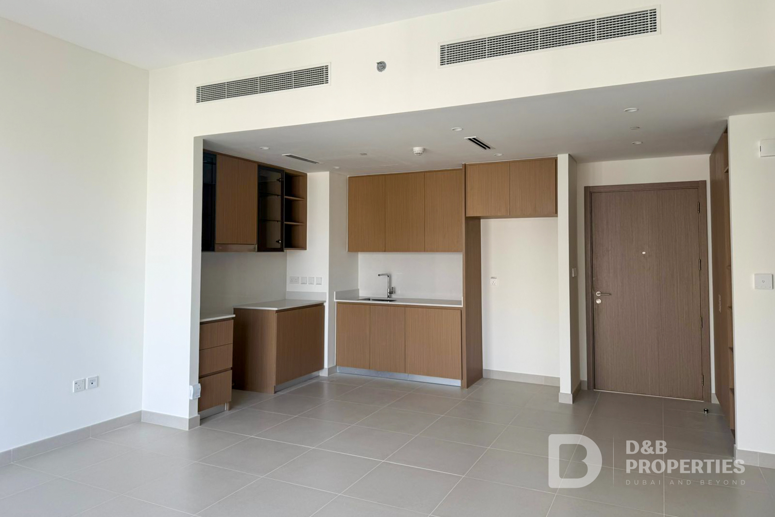 Brand New | Bright and Spacious | Beach Access