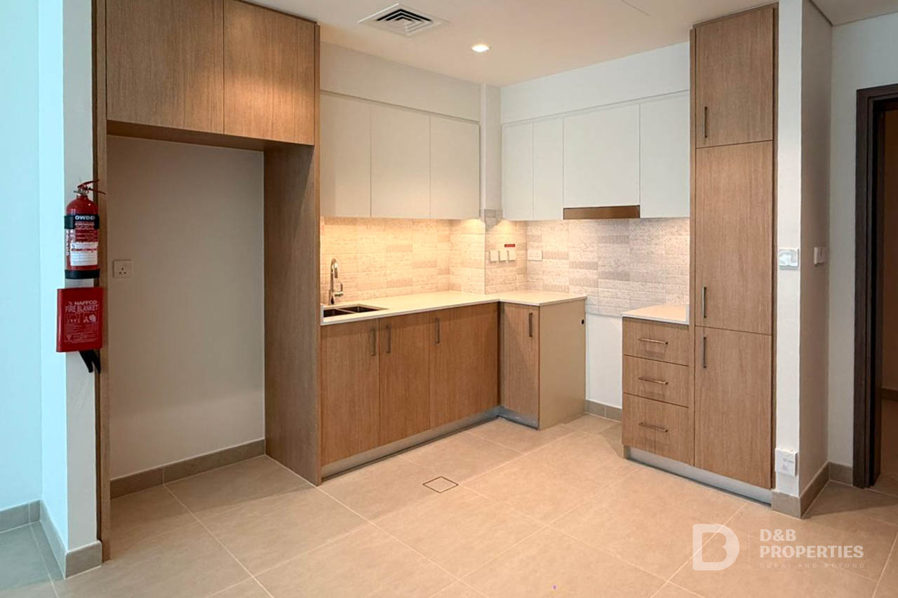 New | Spacious | Partial Sea View | Marina Access