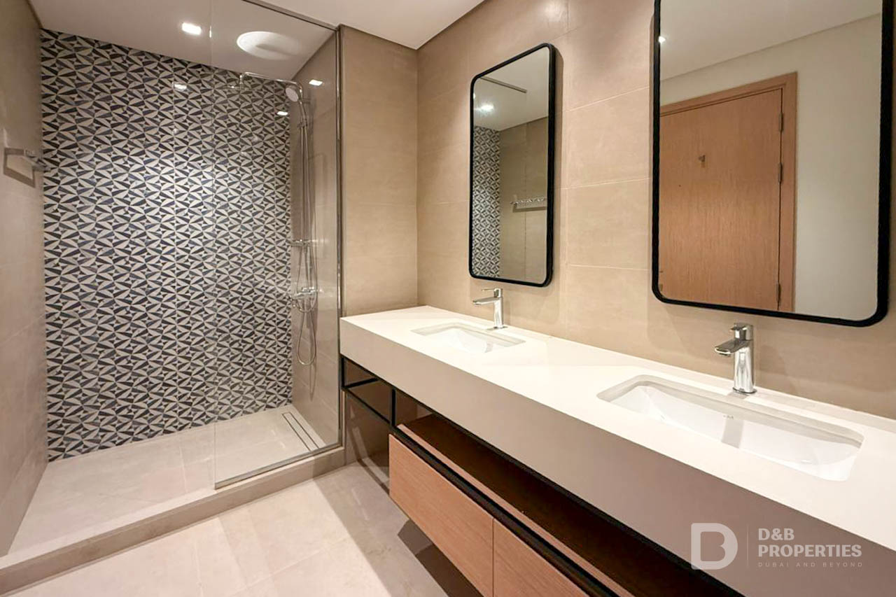 New | Spacious | Partial Sea View | Marina Access