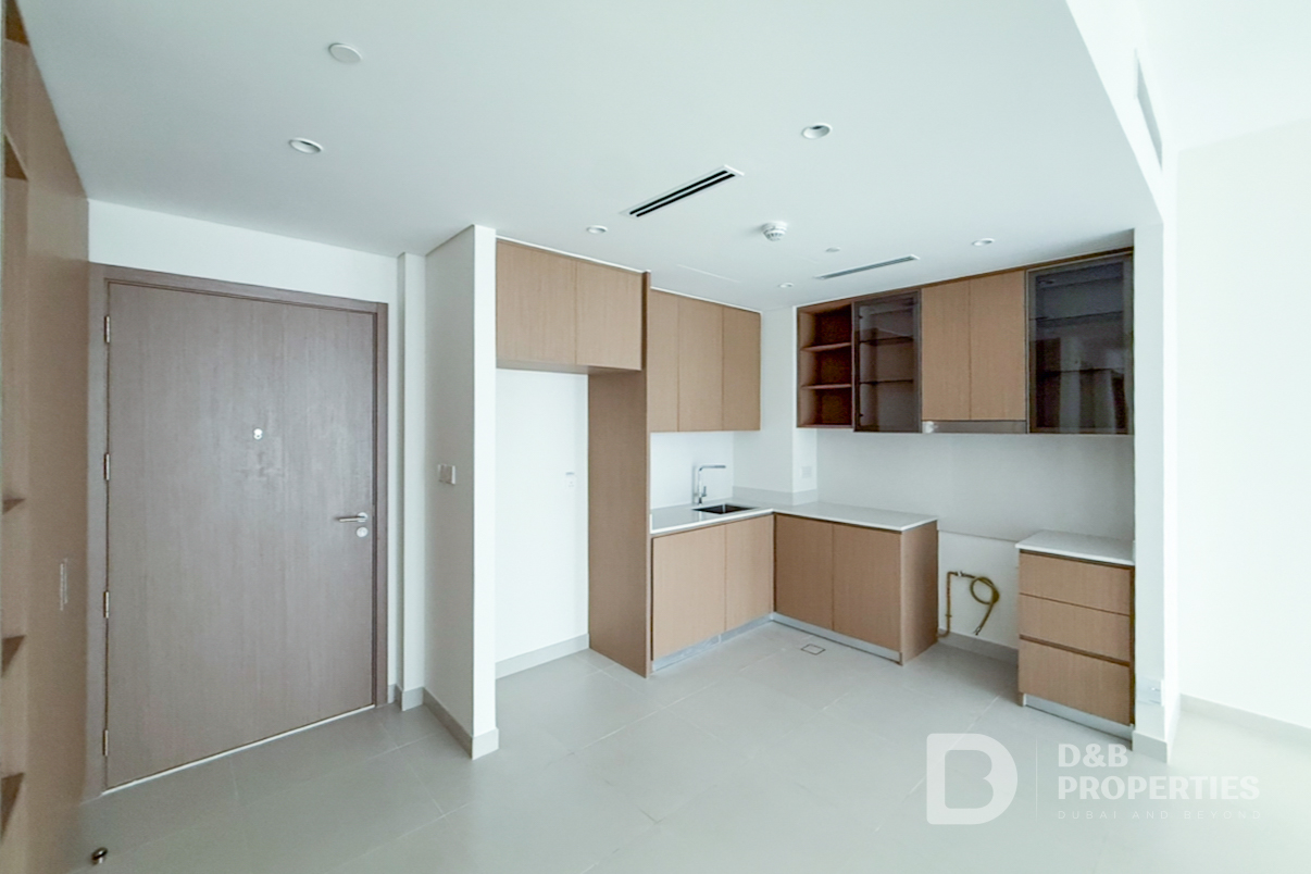 Spacious 2BR | Brand New | Beach Access