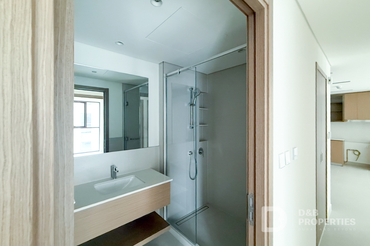 Spacious 2BR | Brand New | Beach Access