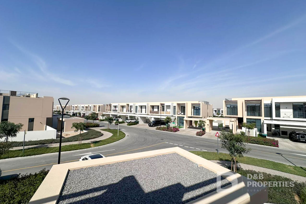 Brand New | Large Plot | Unfurnished