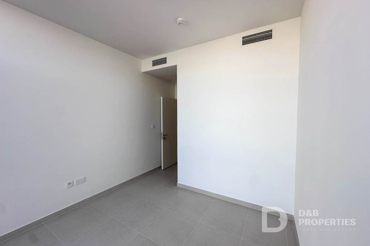 Brand New | Large Plot | Unfurnished