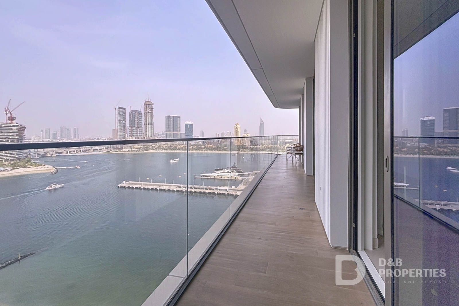 Sea View | New Apartment | Beach Access