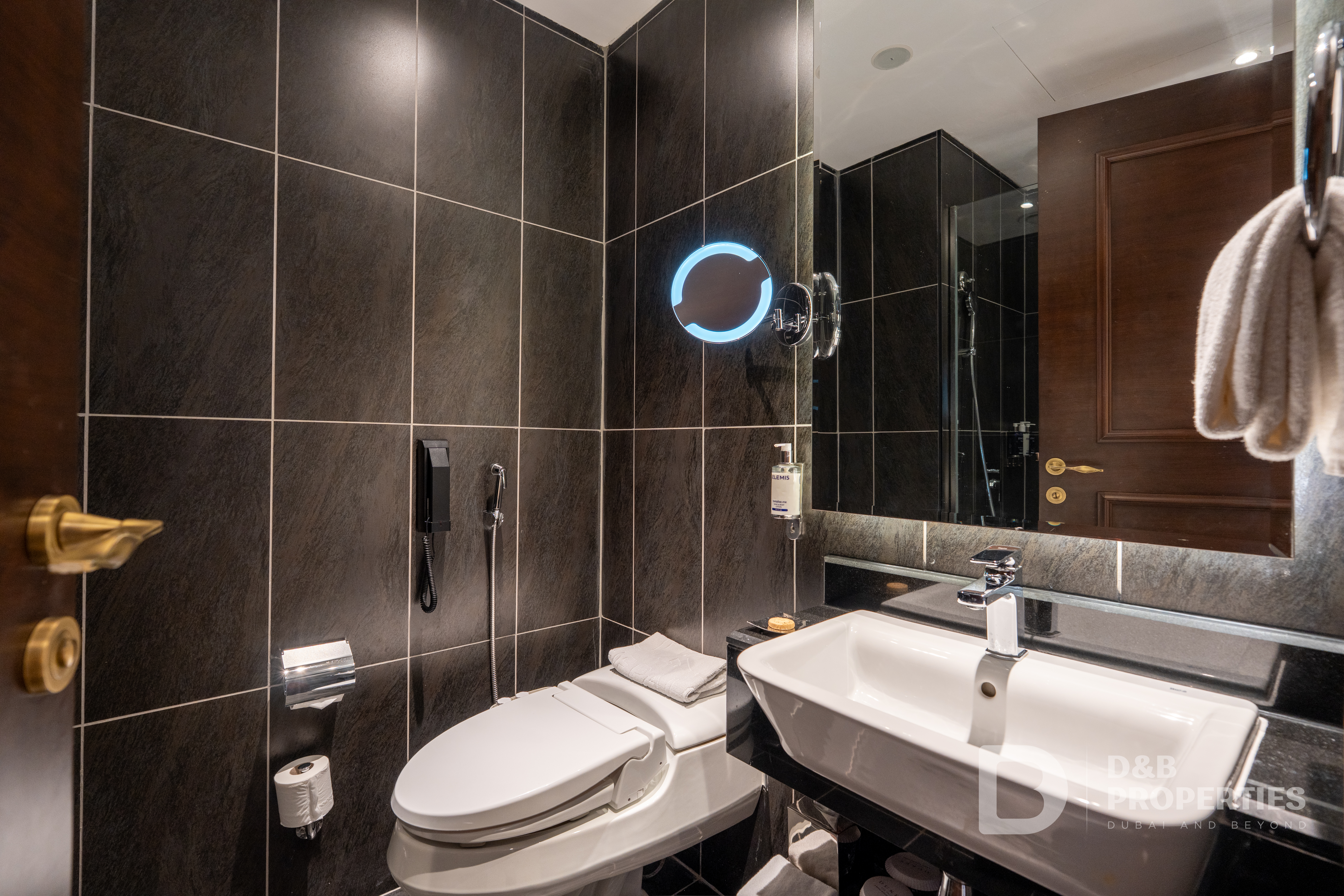 Executive Studio | Bills Included | Five Star