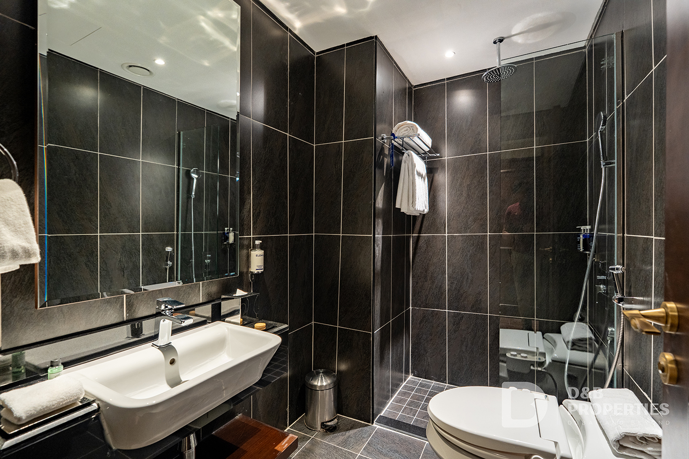 Executive Studio | Bills Included | Five Star