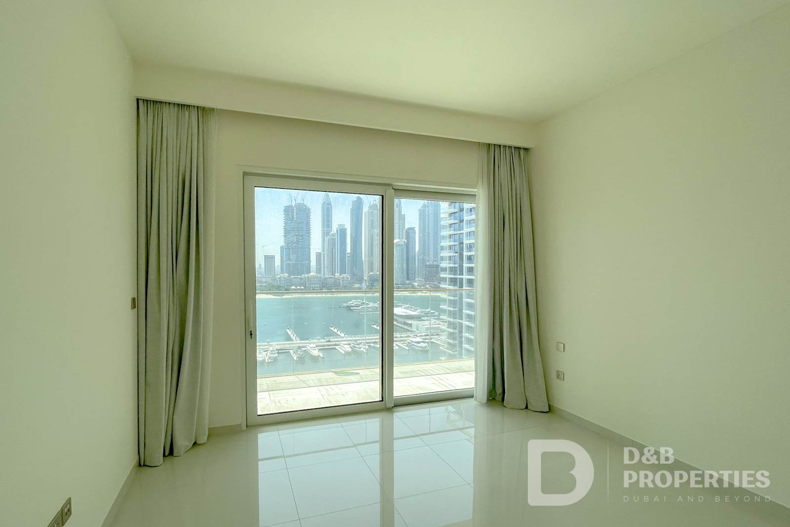 Stunning 2 Bed | Panoramic Palm View | Vacant