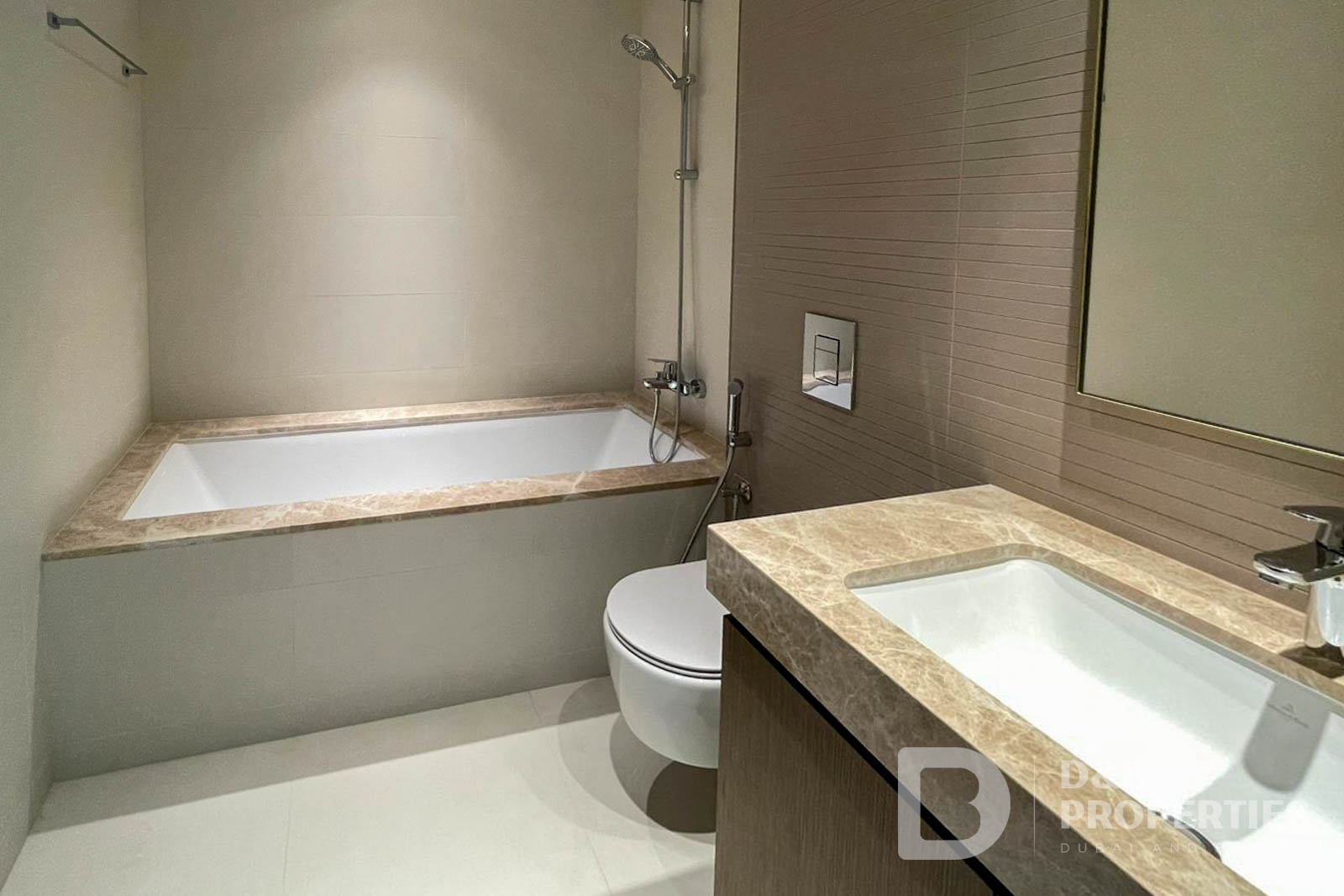 Stunning 2 Bed | Panoramic Palm View | Vacant