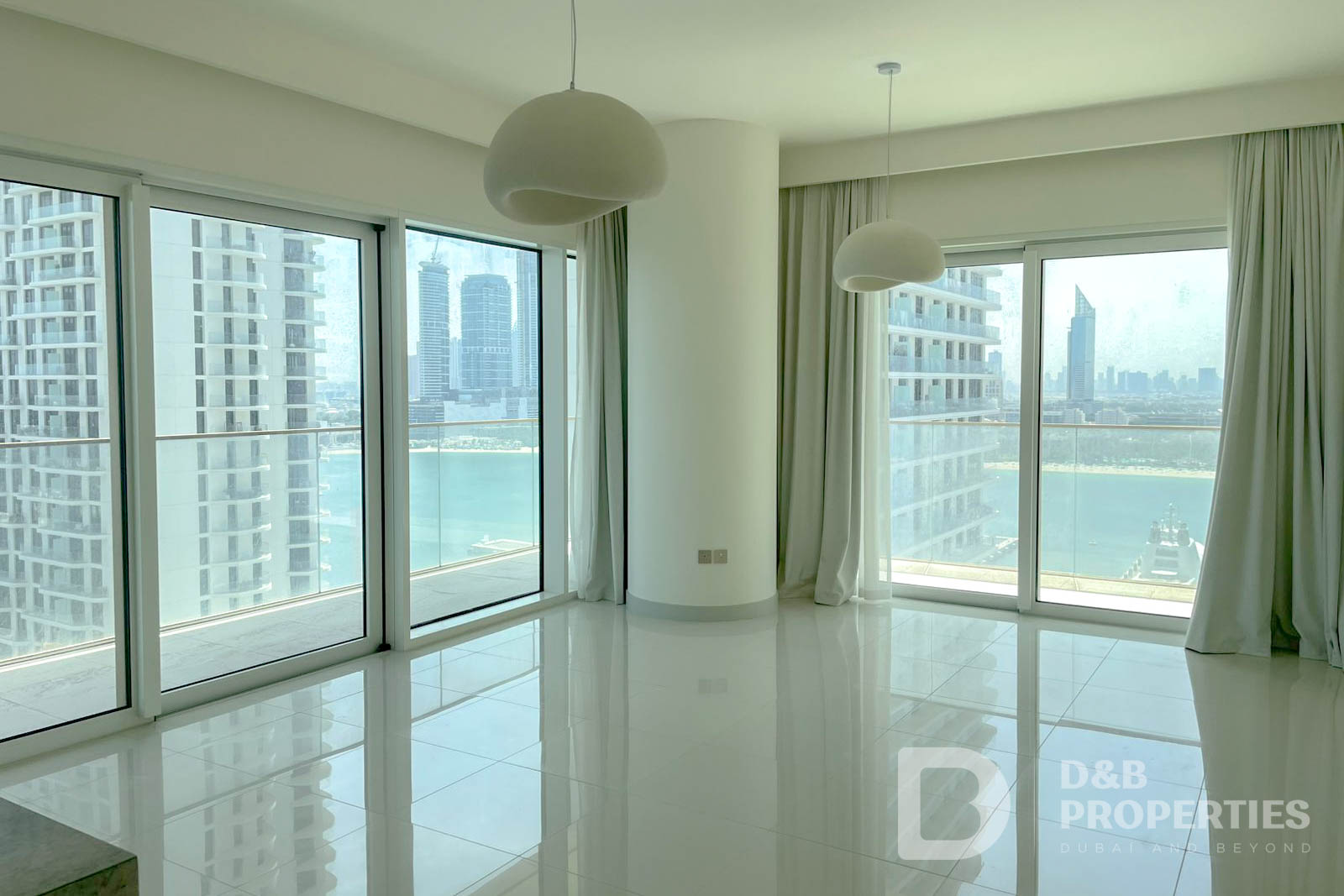 Stunning 2 Bed | Panoramic Palm View | Vacant