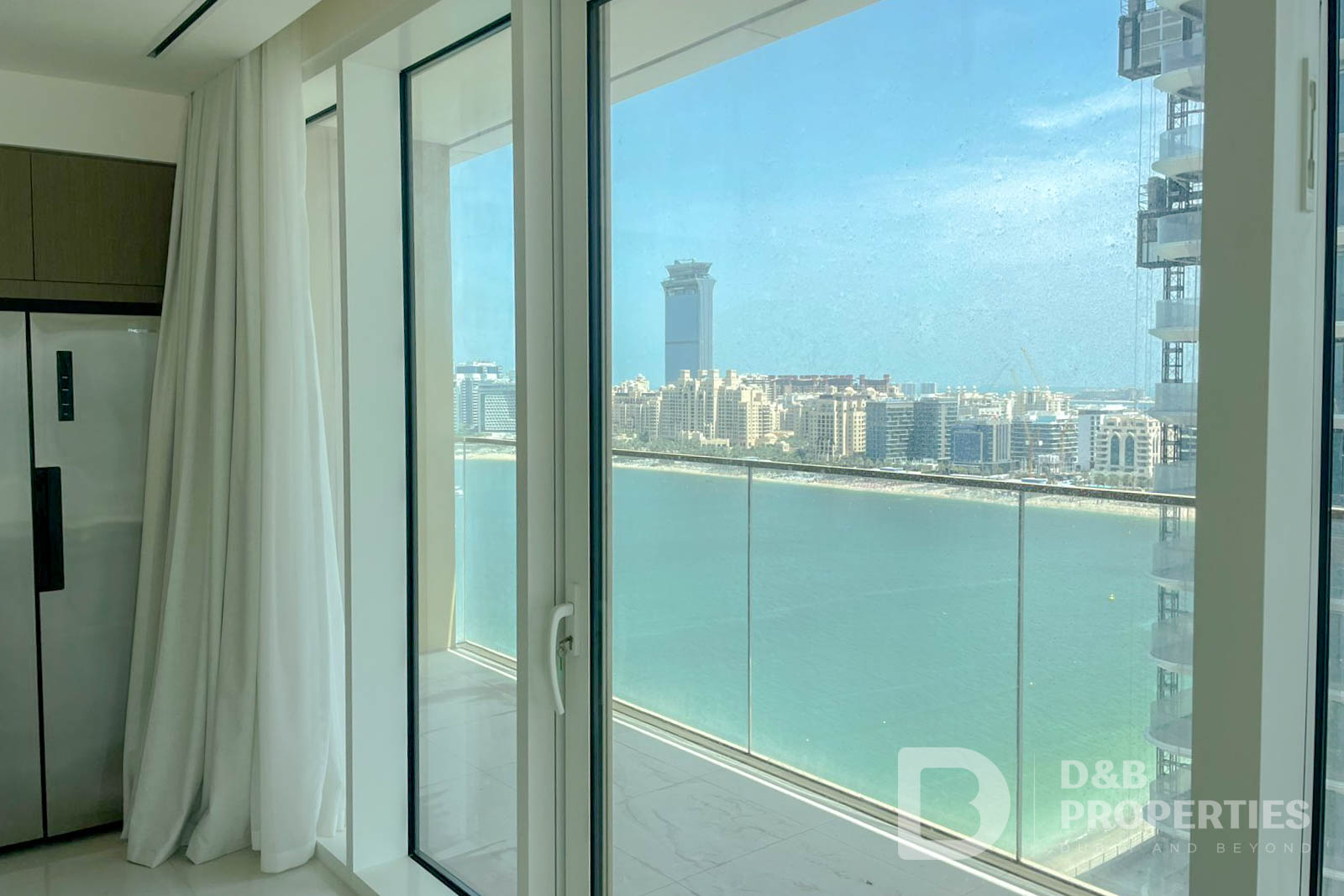 Stunning 2 Bed | Panoramic Palm View | Vacant