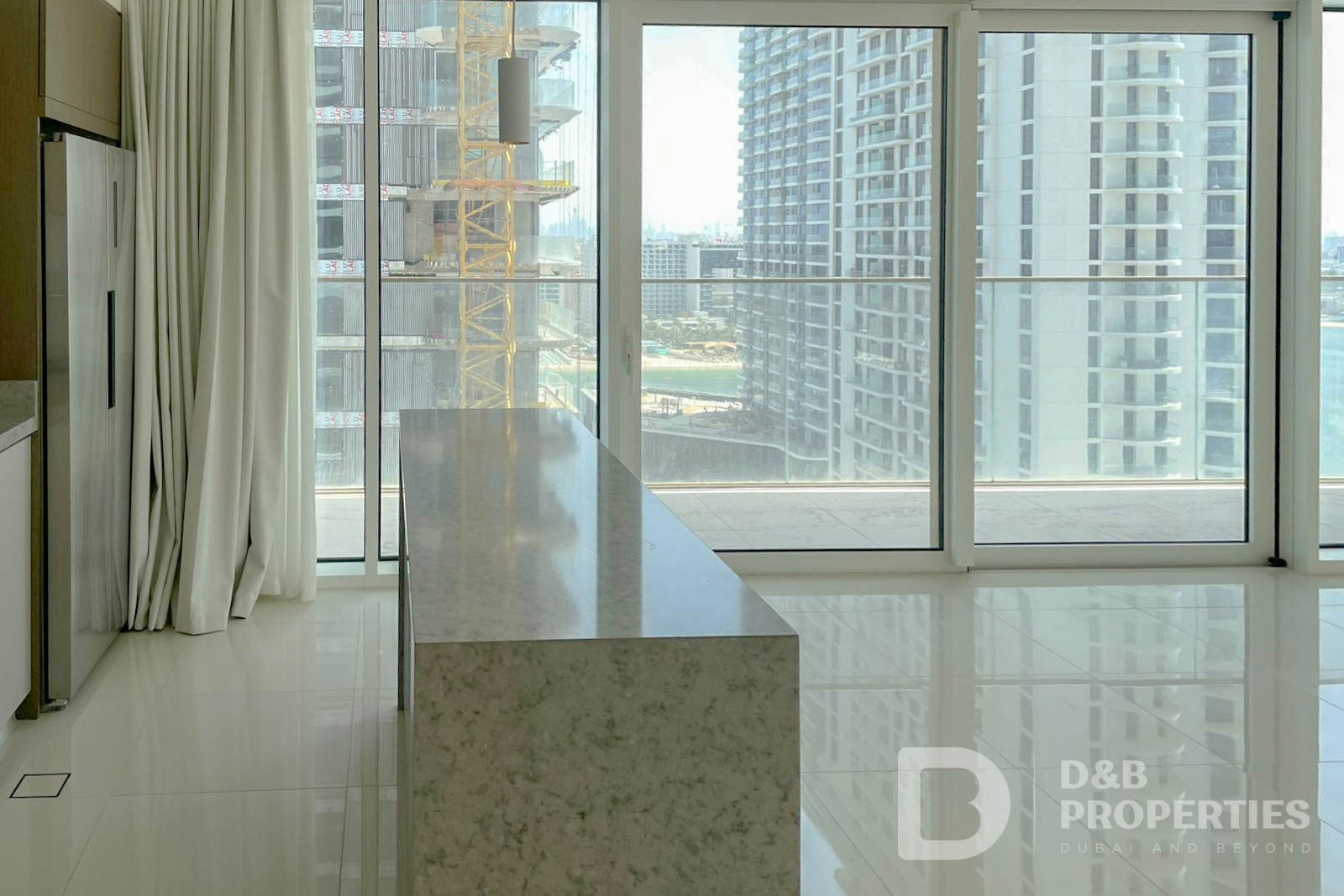 Stunning 2 Bed | Panoramic Palm View | Vacant