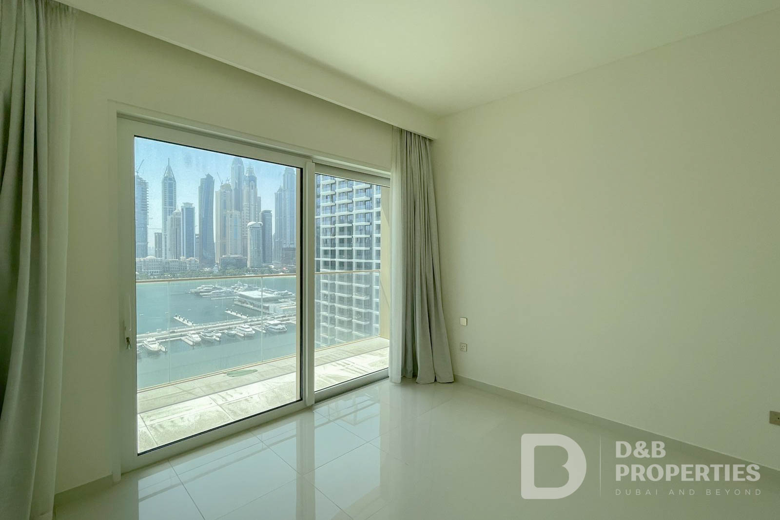 Stunning 2 Bed | Panoramic Palm View | Vacant