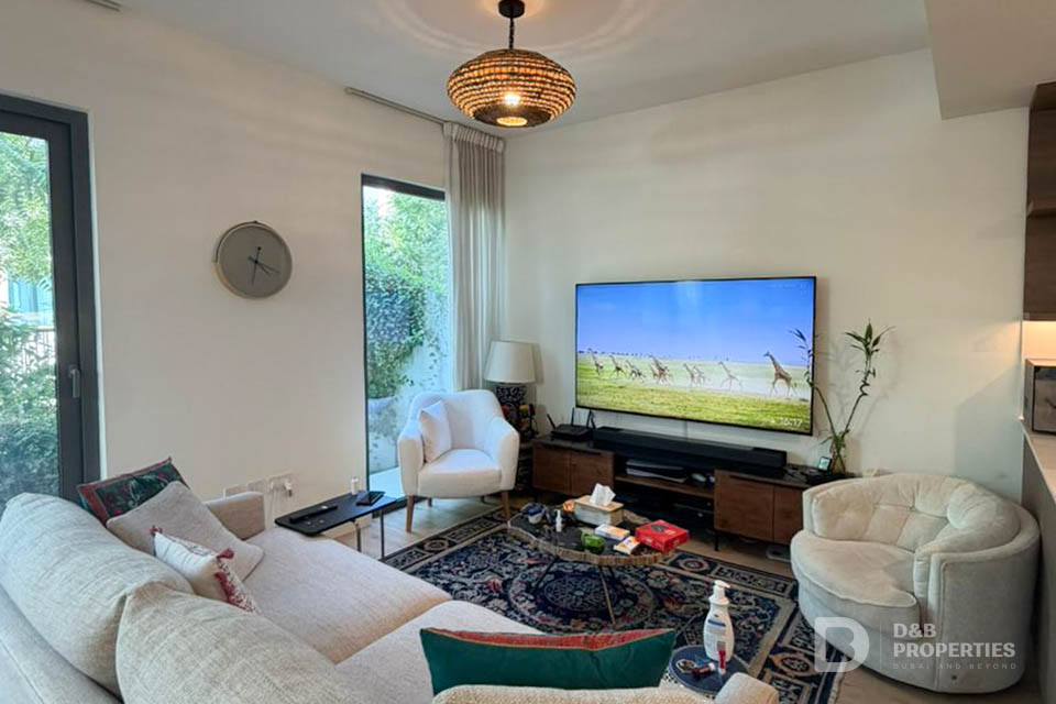 Spacious Layout | Fully Furnished | Upgraded