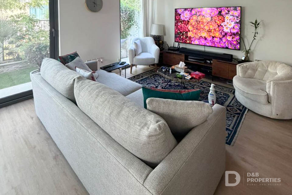 Spacious Layout | Fully Furnished | Upgraded