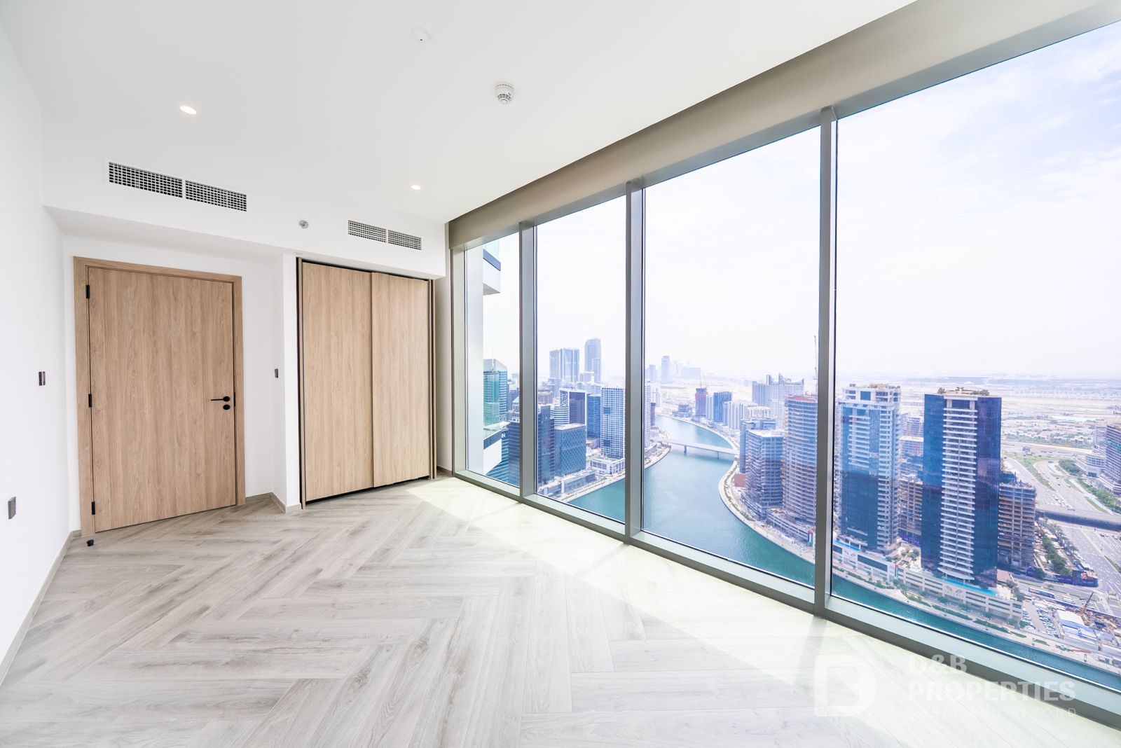 Two Bedrooms | Full Canal | High Floor