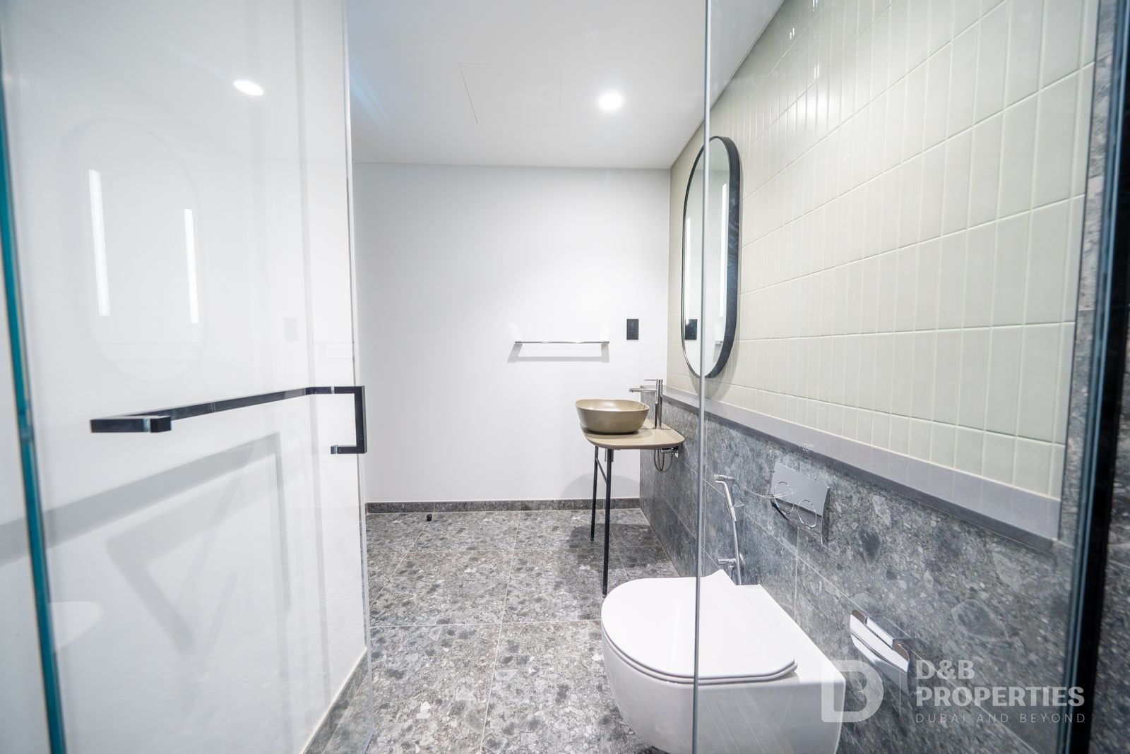 Two Bedrooms | Full Canal | High Floor