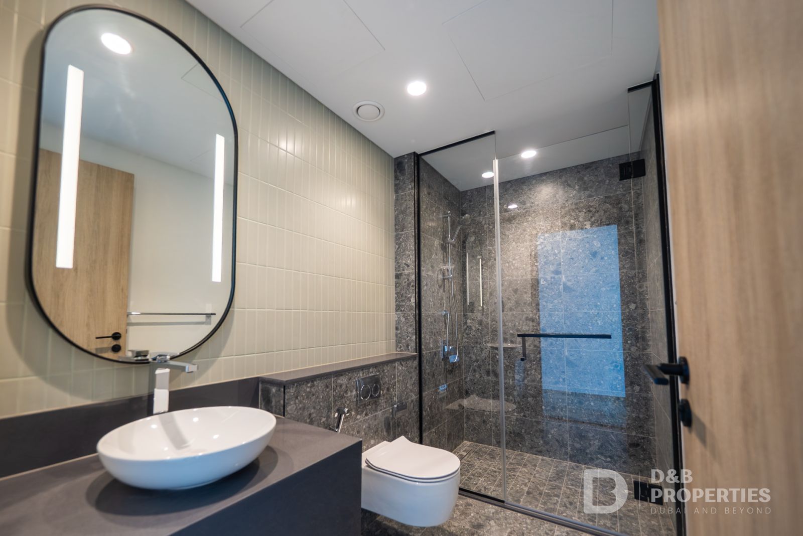 Two Bedrooms | Full Canal | High Floor