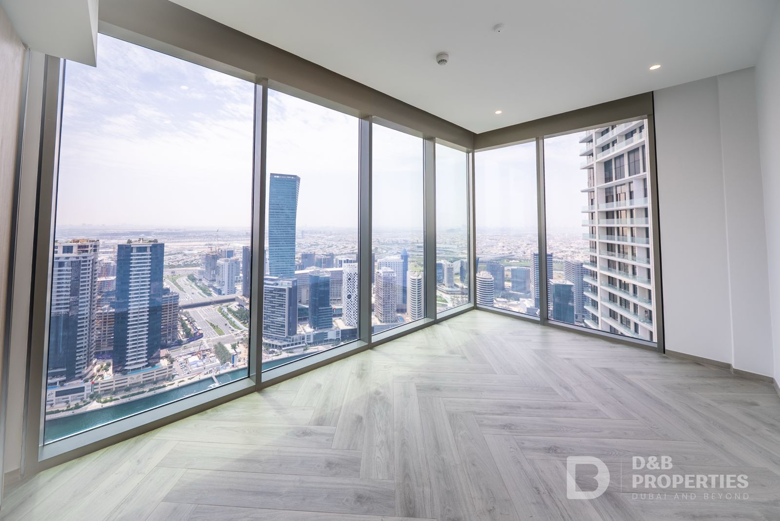 Two Bedrooms | Full Canal | High Floor