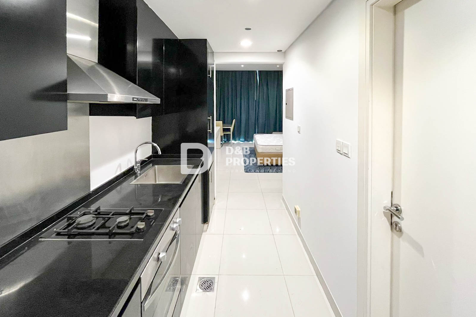 Prime Location | High Floor | Multiple cheques