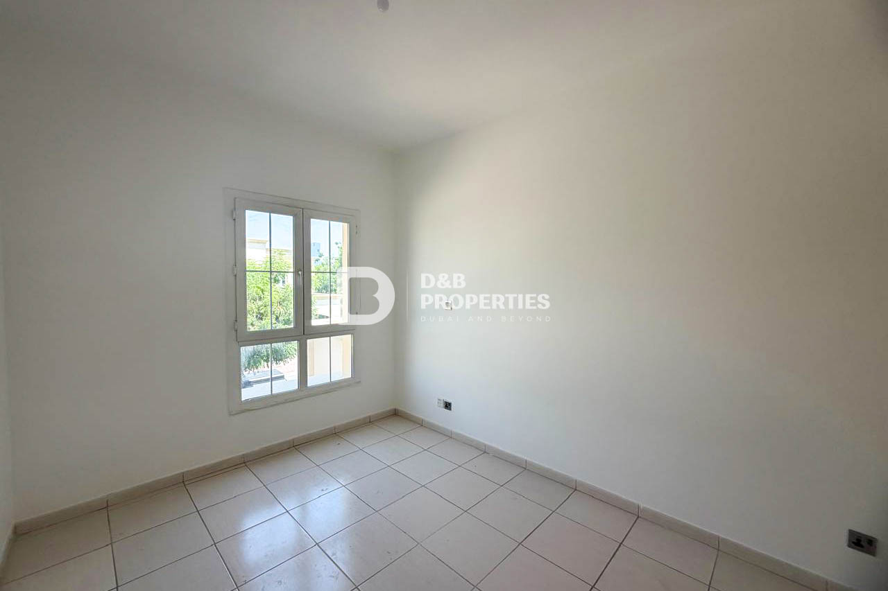 Lake View | Upgraded | Exceptional Location