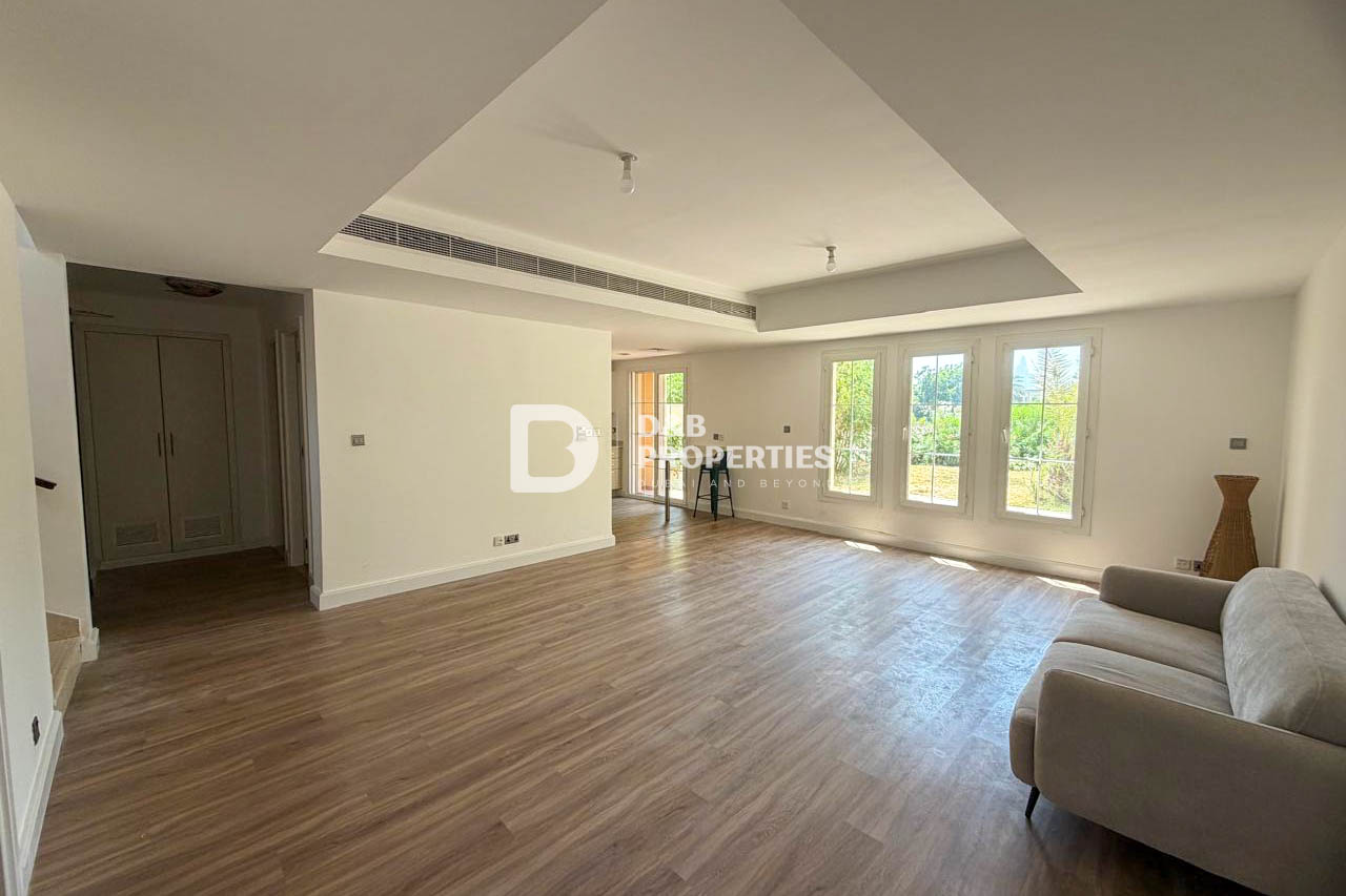 Lake View | Upgraded | Exceptional Location