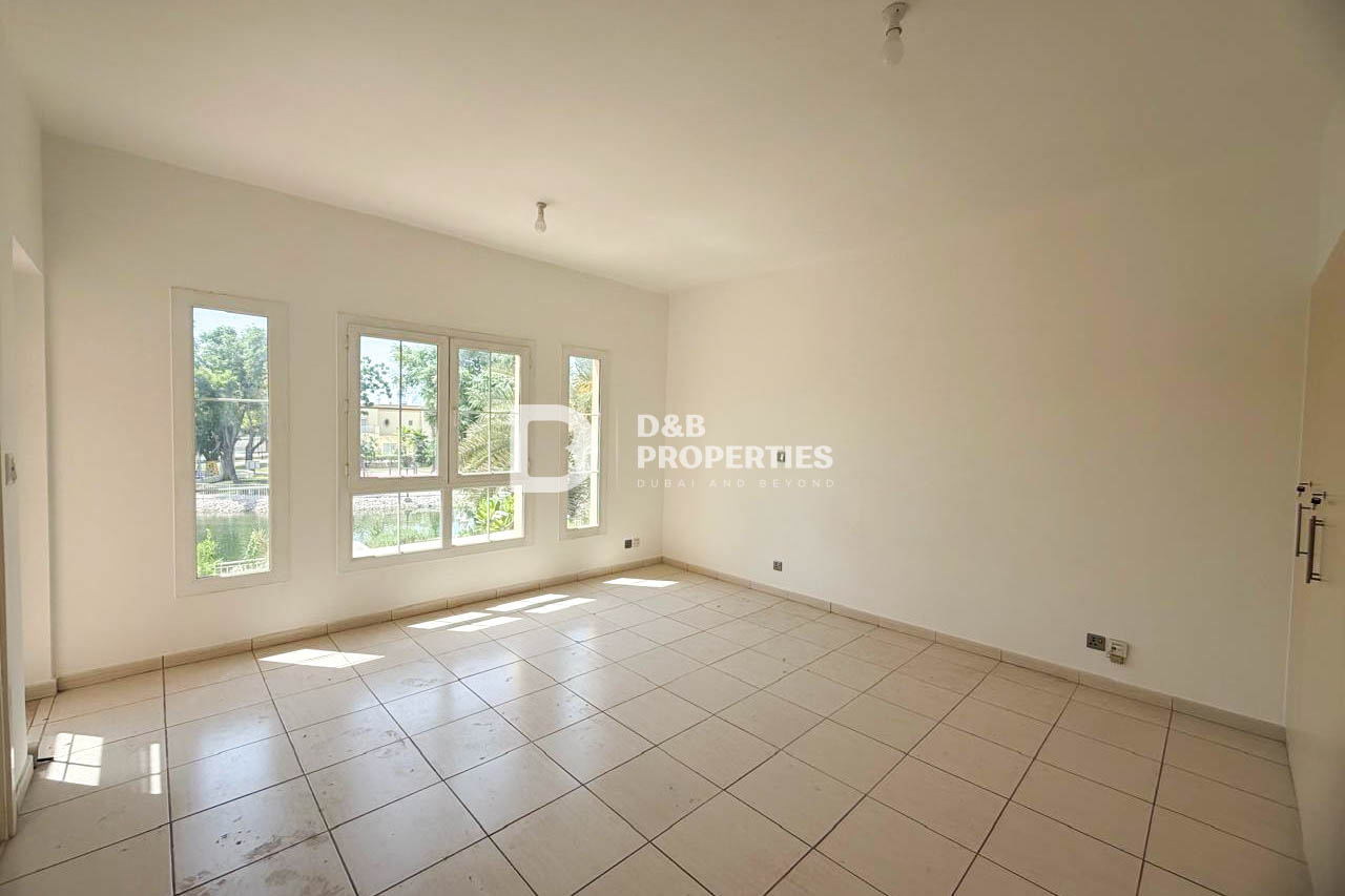 Lake View | Upgraded | Exceptional Location